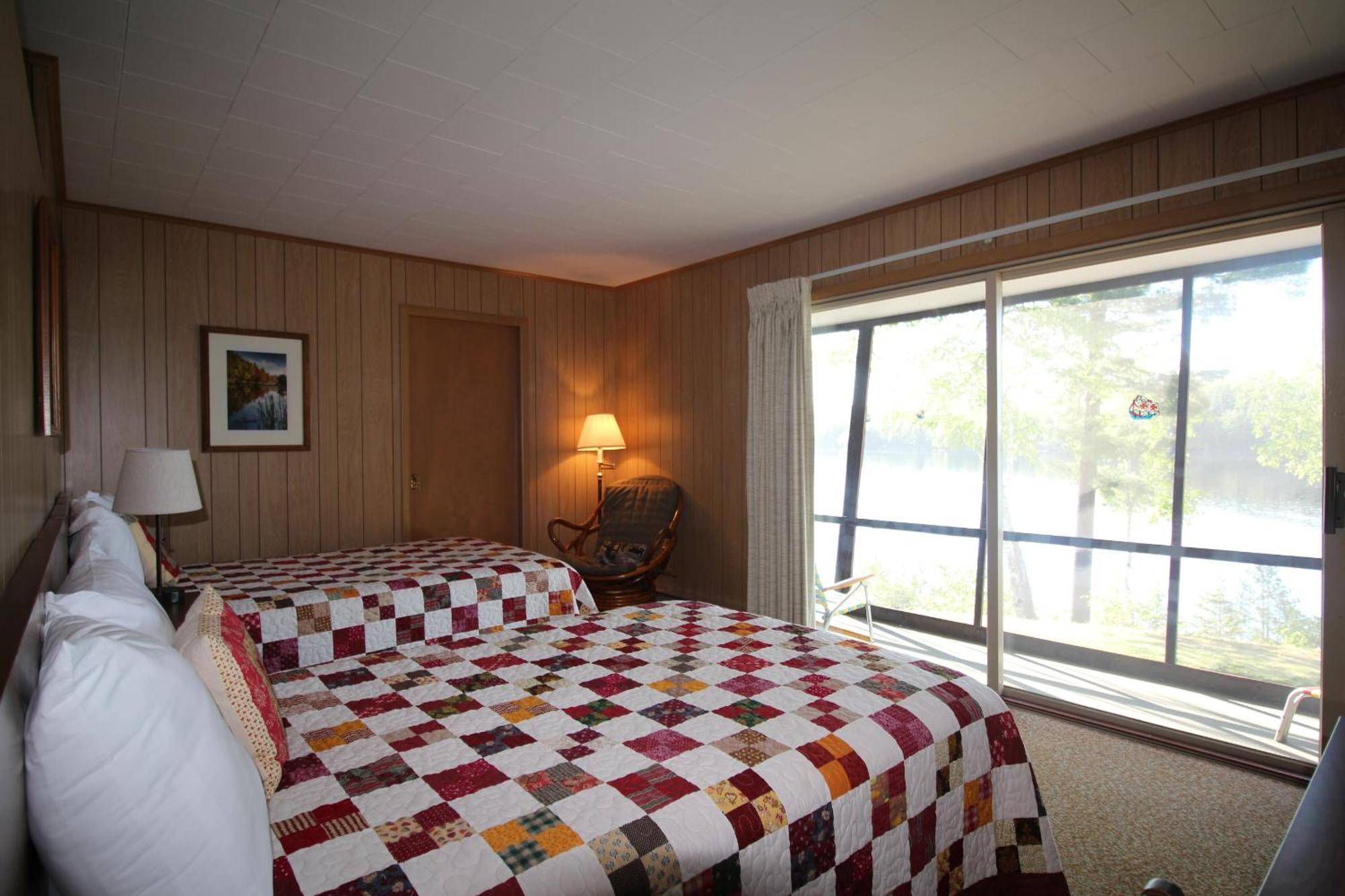Sandy Point Motel Long Lake 外观 照片