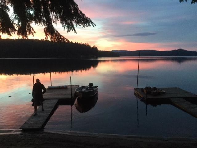 Sandy Point Motel Long Lake 外观 照片